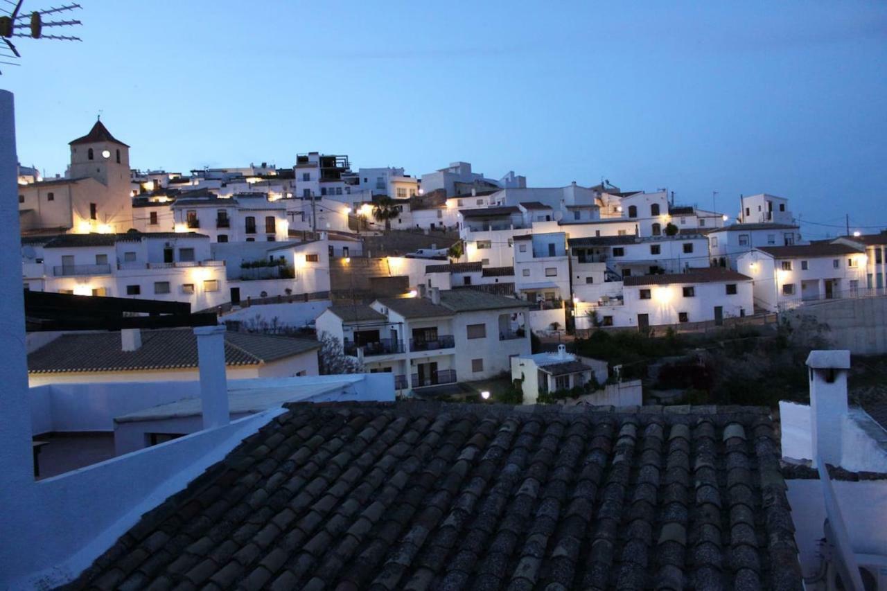 Casita De Pueblo Reformada, Terraza Con Vistas Preciosas Y Parking Privado Lägenhet Bédar Exteriör bild