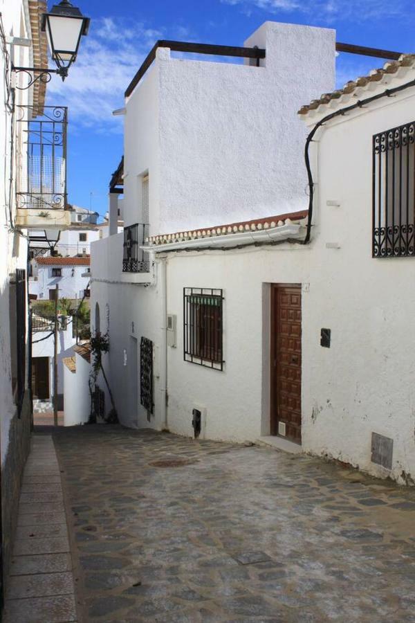 Casita De Pueblo Reformada, Terraza Con Vistas Preciosas Y Parking Privado Lägenhet Bédar Exteriör bild